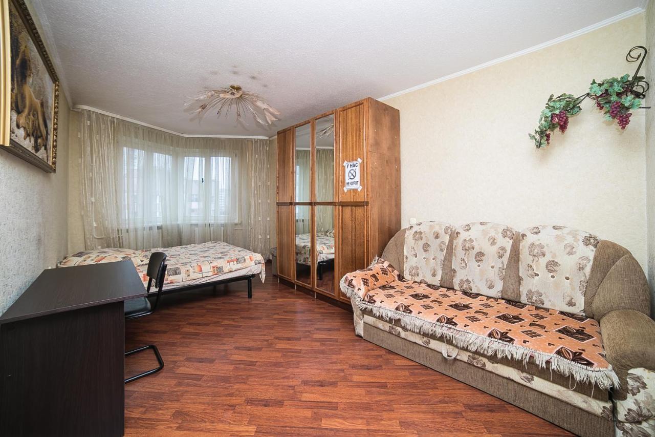 Uyutnaya Komnata Vozle Metro Aparthotel Minsk Esterno foto