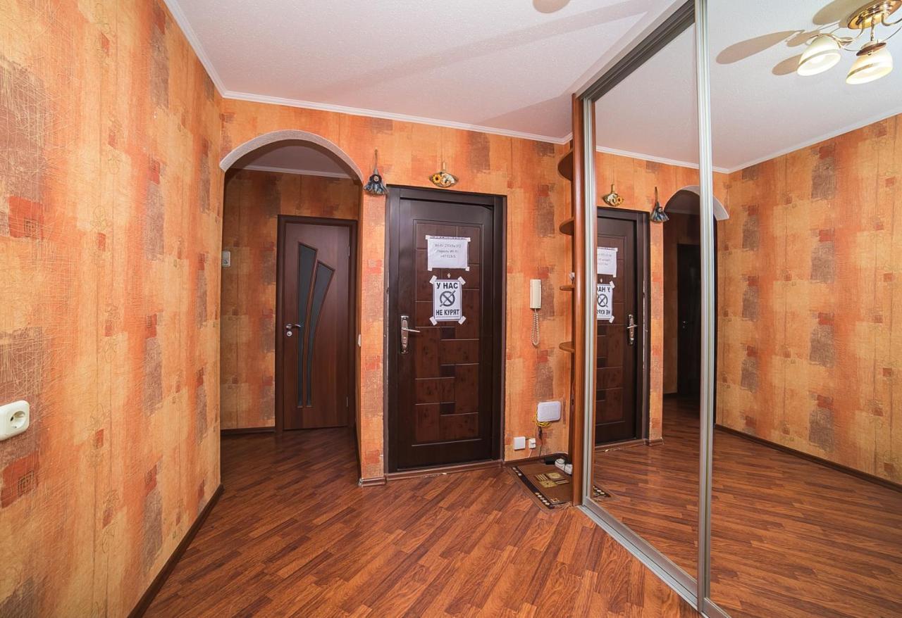 Uyutnaya Komnata Vozle Metro Aparthotel Minsk Esterno foto